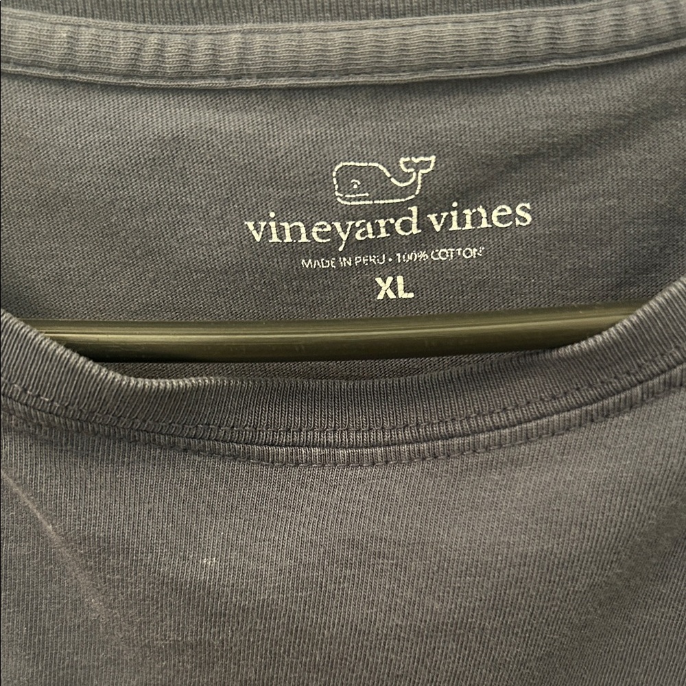 Vineyard Vines Charcoal Tee XL